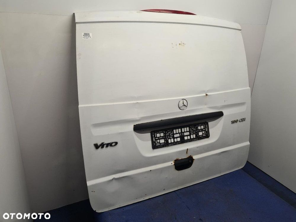 MERCEDES-BENZ VITO W639 TYLNA KLAPA BAGAŻNIKA - 6