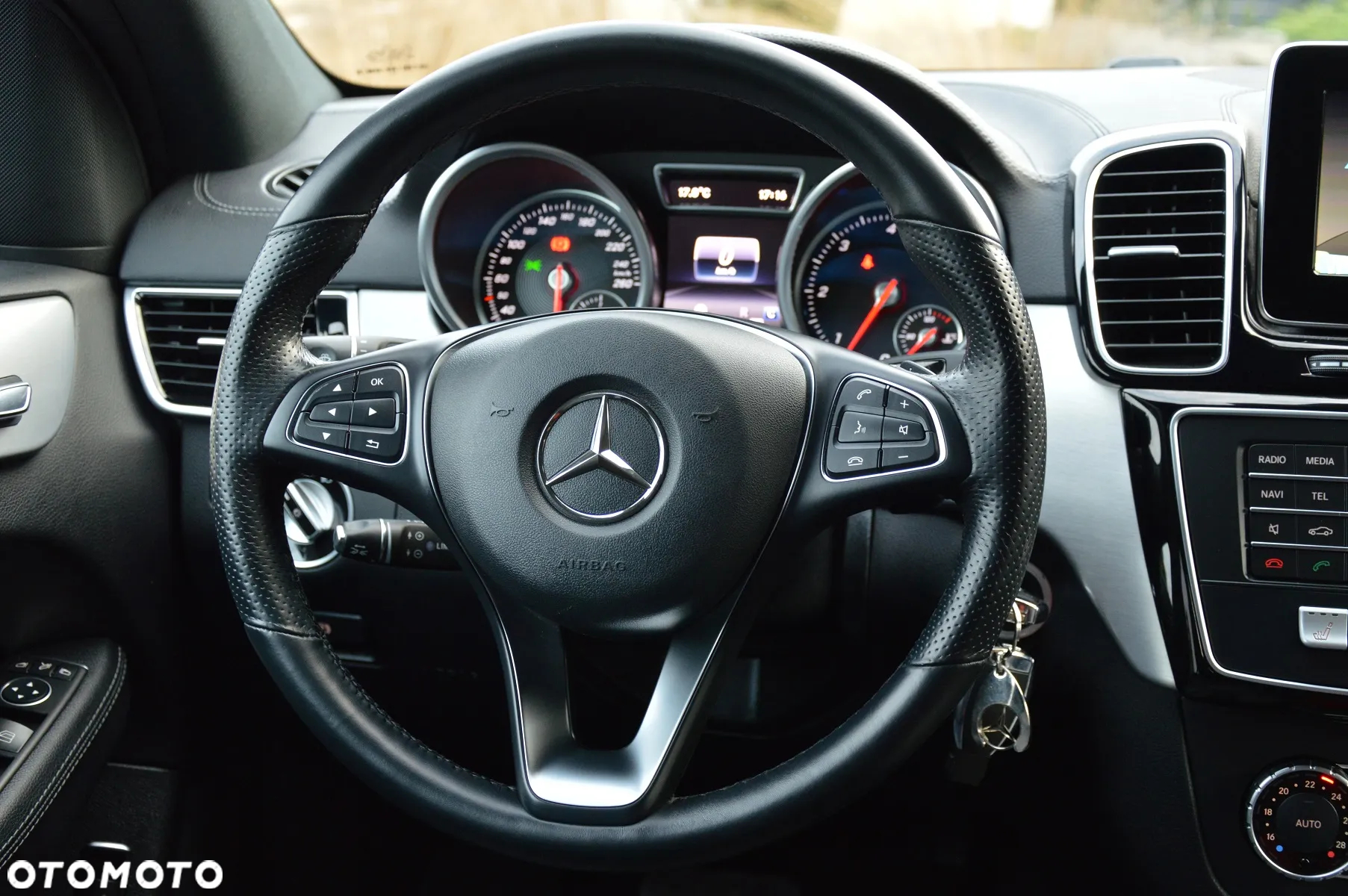 Mercedes-Benz GLE 350 d Coupe 4Matic 9G-TRONIC AMG Line - 21