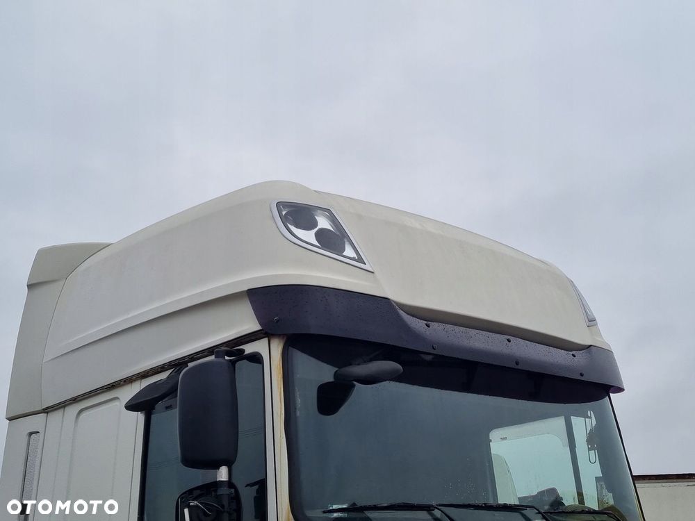 DACH GLOB CZAPA CZAPKA KABINA DAF XF 106 SUPER SPACE CAB - 1