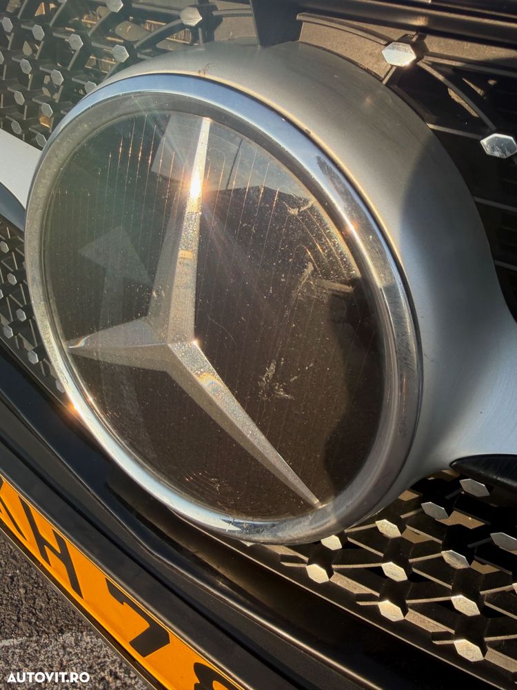Mercedes-Benz C - 7