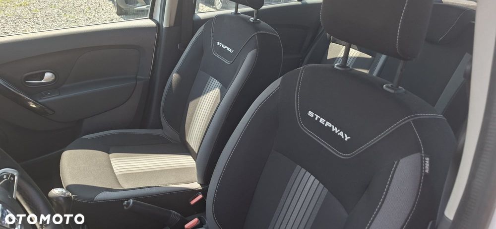 Dacia Sandero Stepway 0.9 TCe Laureate - 11