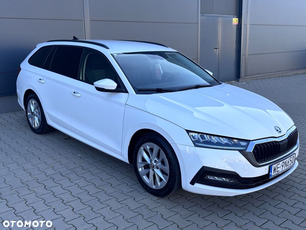 Skoda Octavia 2.0 TDI DSG Ambition - 9