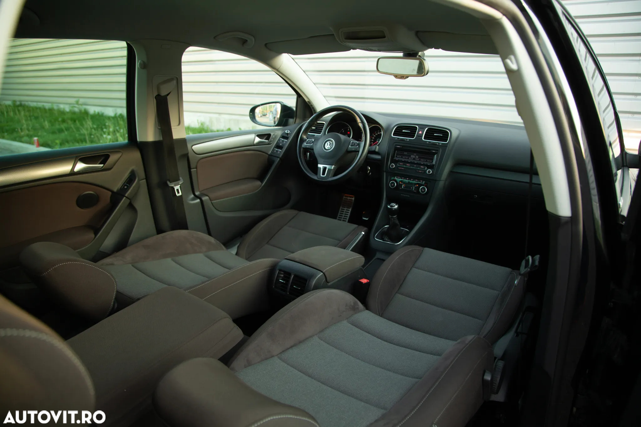 Volkswagen Golf 2.0 TDI DPF Style - 15