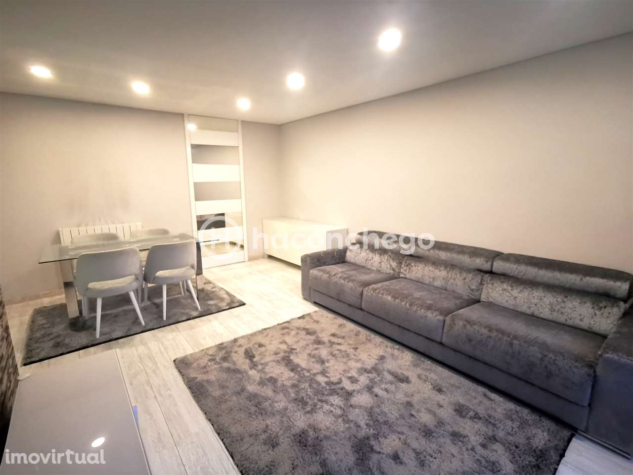 Apartamento T2 remodelado com terraço para arrendar em Arcozelo Barcel - Grande imagem: 3/22