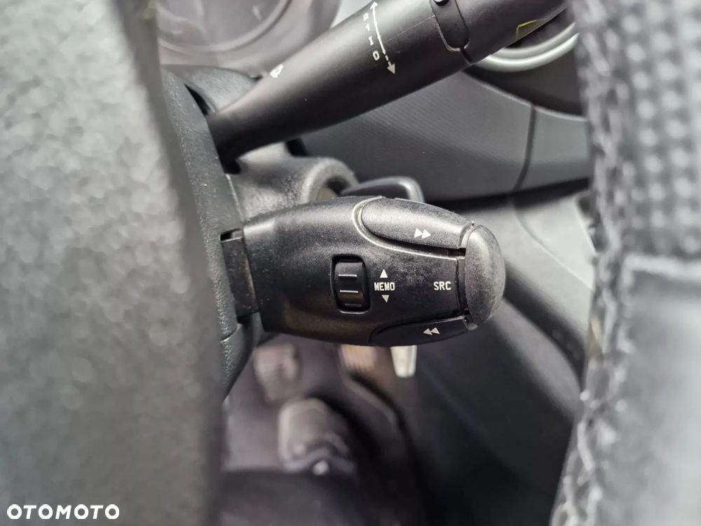 Citroën BERLINGO - 15