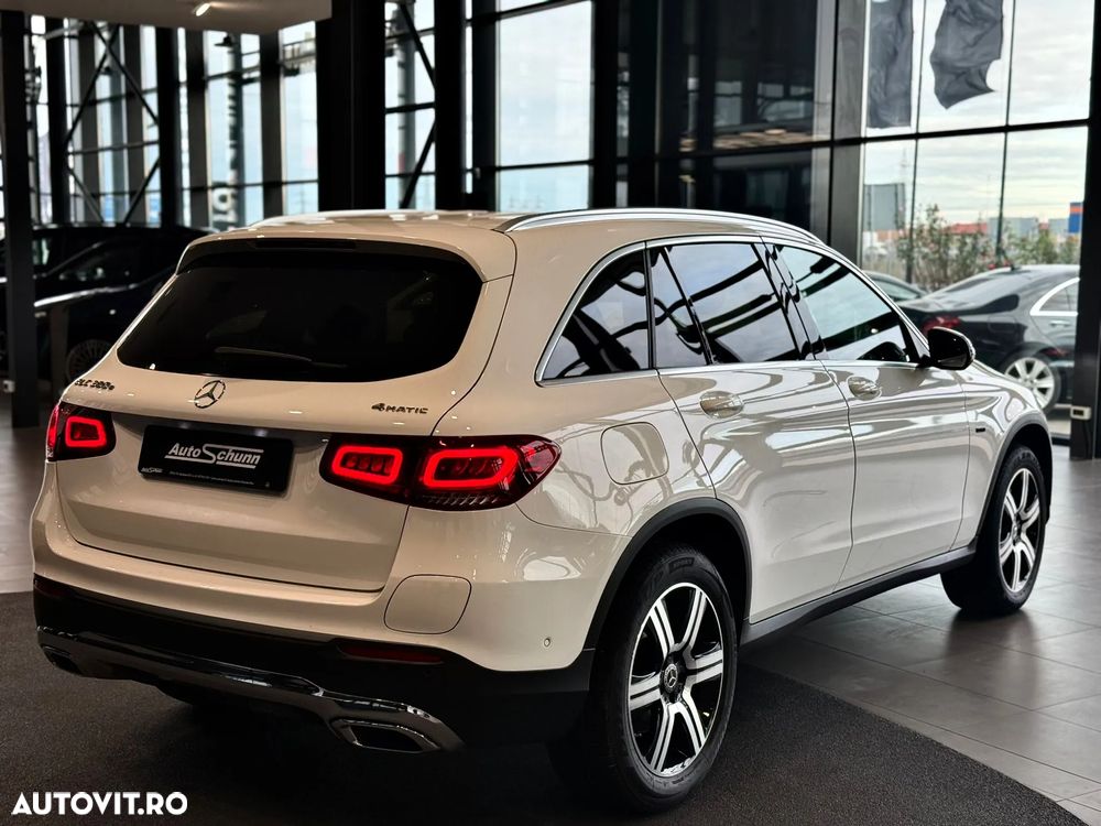 Mercedes-Benz GLC 300 e 4Matic 9G-TRONIC - 7