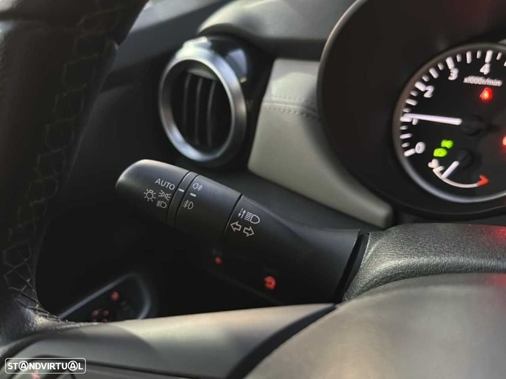 Nissan Micra 1.0 IG-T N-Design Black CVT - 19