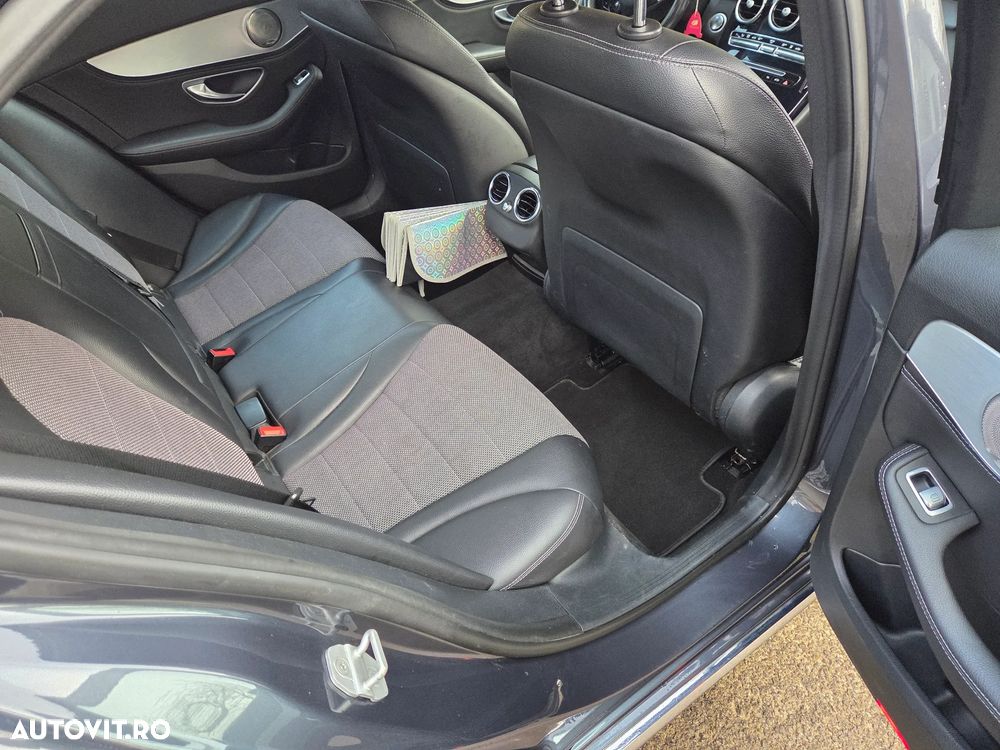 Mercedes-Benz C 350 e 7G-TRONIC - 12