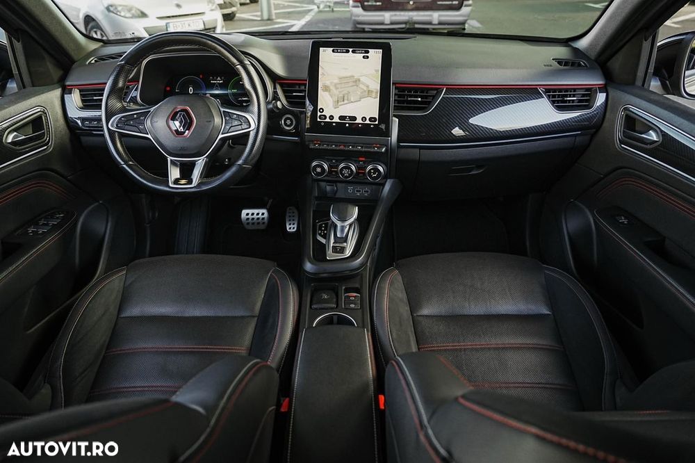 Renault Arkana E-TECH Hybrid RS Line - 6