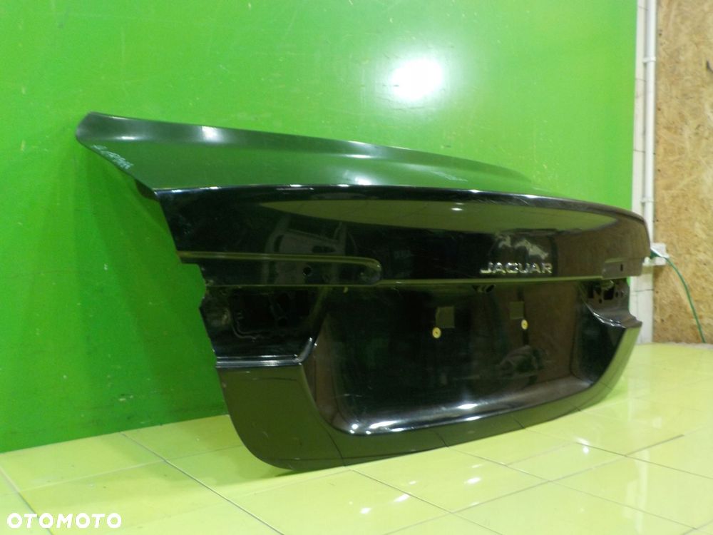 JAGUAR XE 2.0 D 17r SEDAN 4D klapa tyl - 3