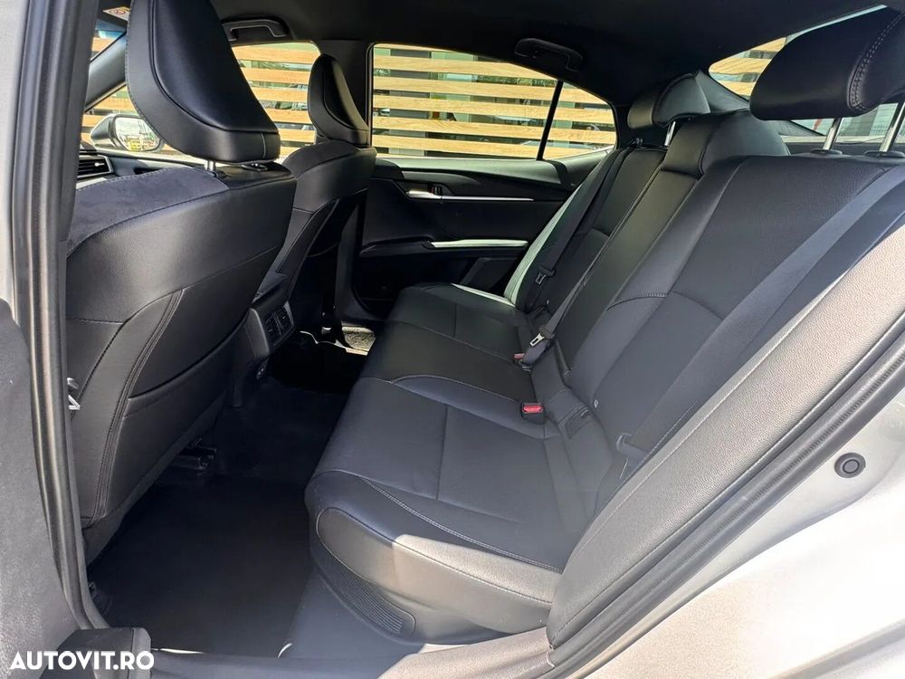 TOYOTA Camry 2024 — imagine 11
