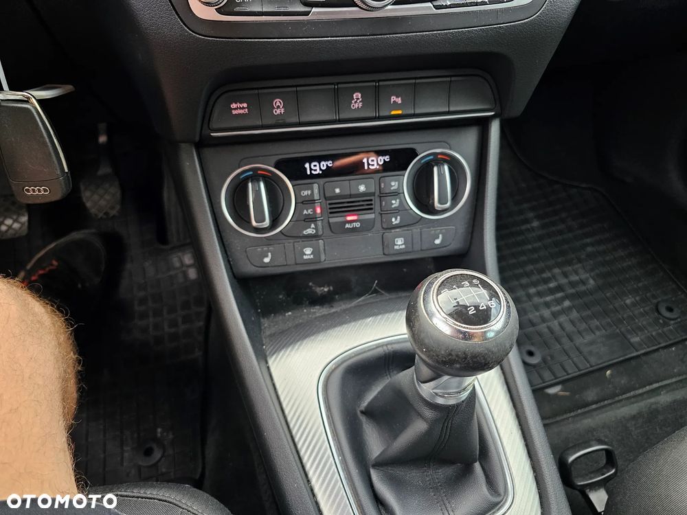 Audi Q3 2.0 TDI Quattro Design - 24