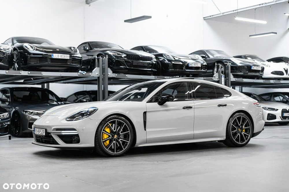 Porsche Panamera Turbo - 2