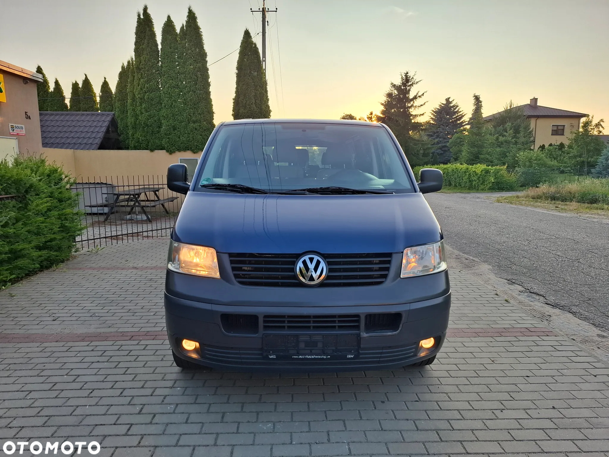 Volkswagen Transporter T5 TDI L2H1 - 2