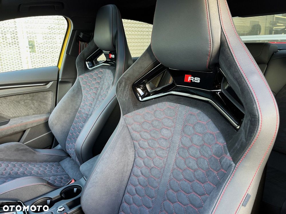 Audi RS3 Limousine - 26