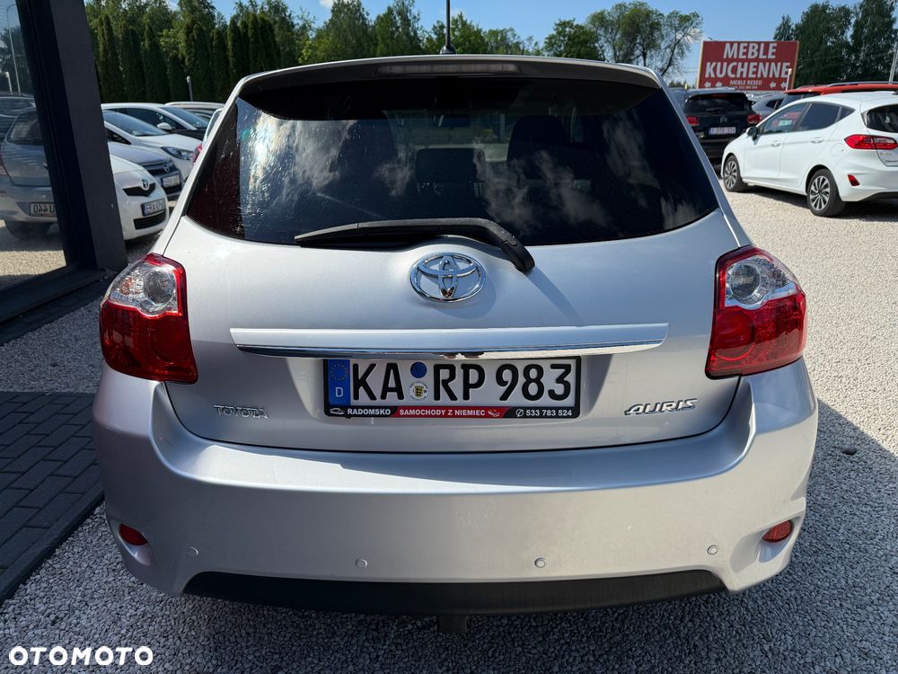 Toyota Auris 1.6 Life+ - 24