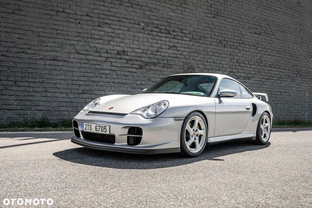 Porsche 911 GT2 - 4