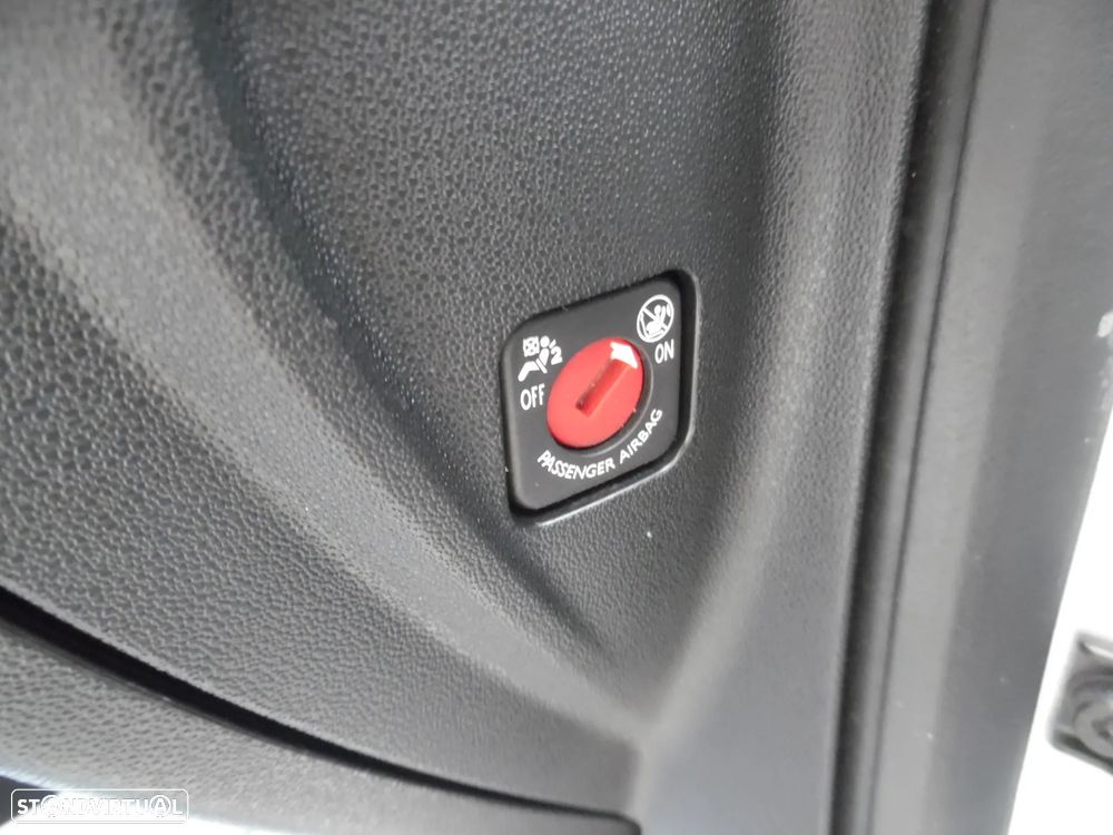 Citroën C3 1.2 PureTech Feel Pack - 19