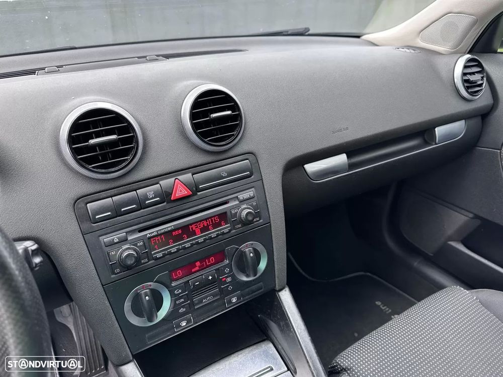 Audi A3 Sportback 2.0 TDi Sport - 38
