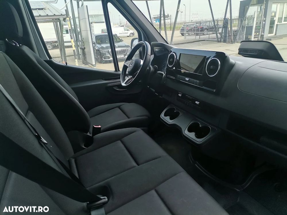 Mercedes-Benz Sprinter 317 cdi KA Long Pro 9G-Tronic - 13