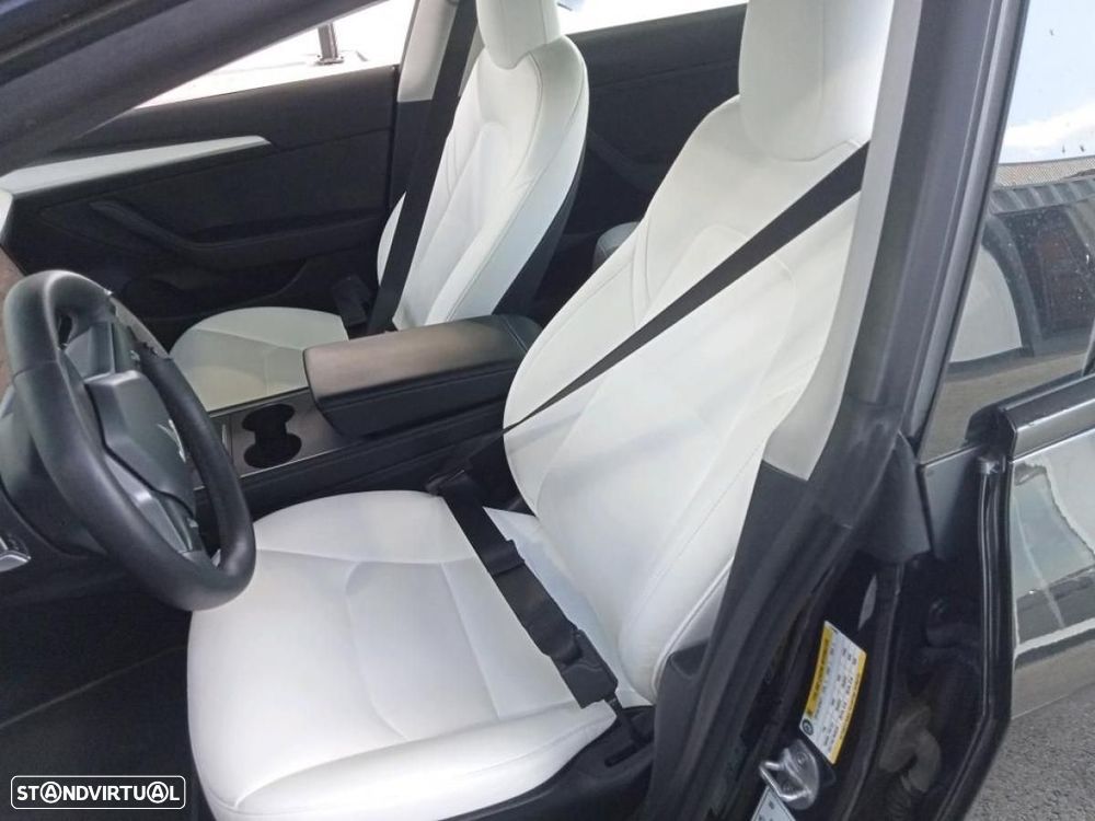 Tesla Model 3 Tração Traseira - 5
