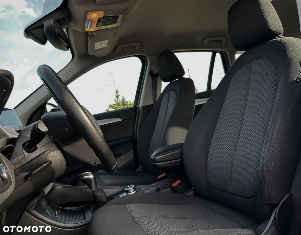 BMW X1 xDrive25e Sport Line - 14