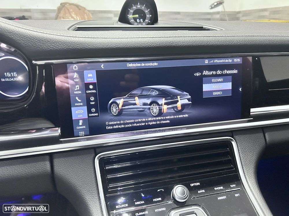 Porsche Panamera 4 E-Hybrid 10 Years Edition - 23