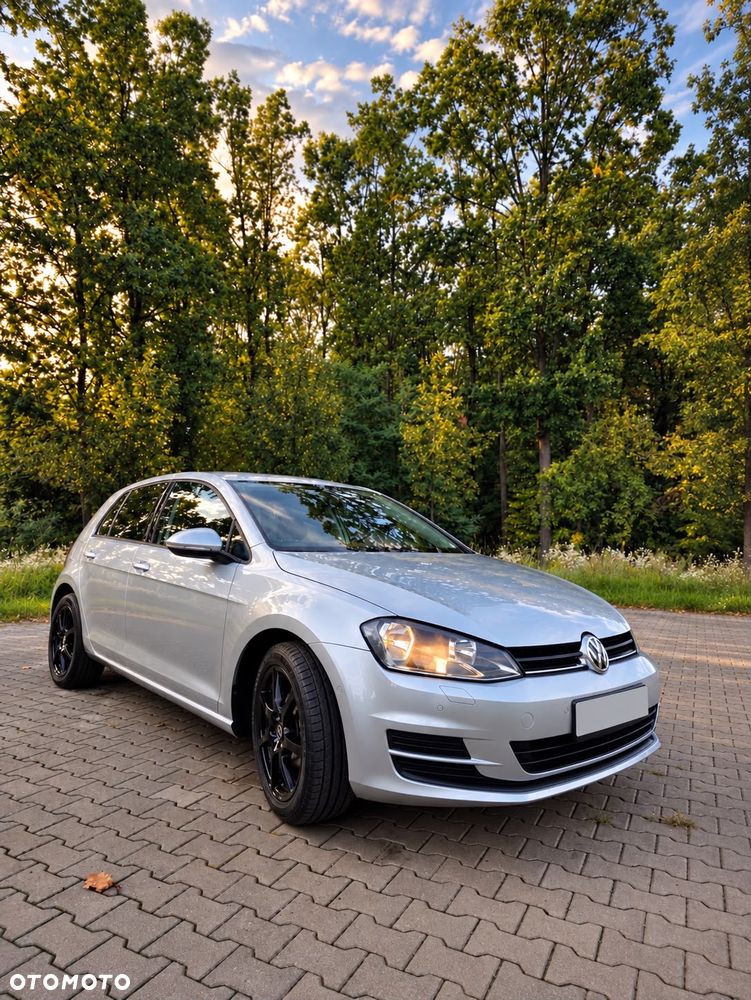 Volkswagen Golf - 3