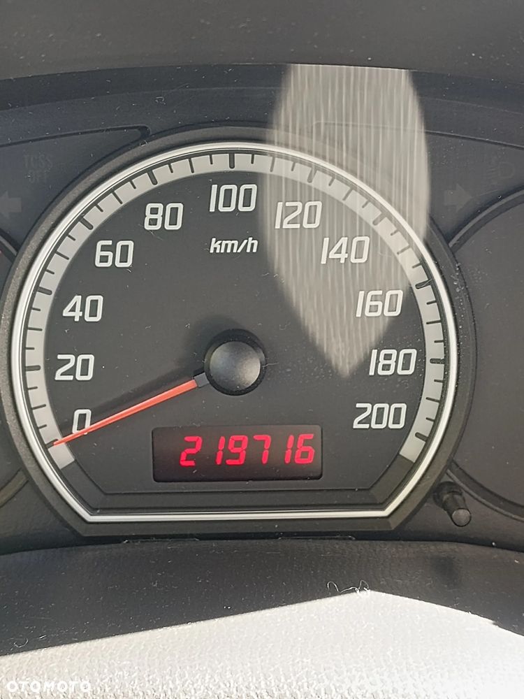 Suzuki Swift 1.3 Club - 6