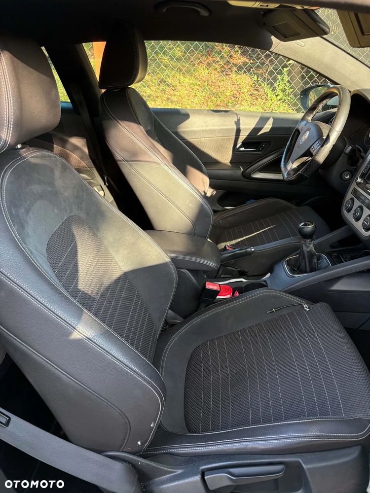 Volkswagen Scirocco 2.0 TSI - 10