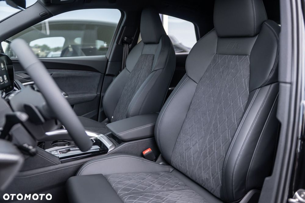 Audi Q5 Sportback - 13