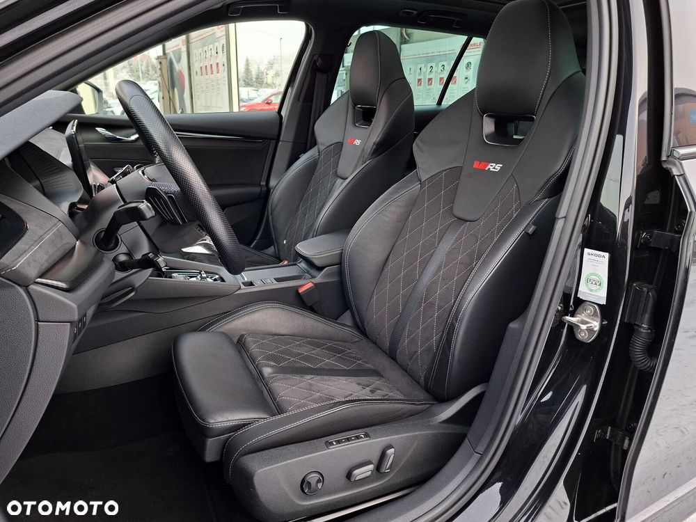 Skoda Octavia 2.0 TDI RS DSG - 12
