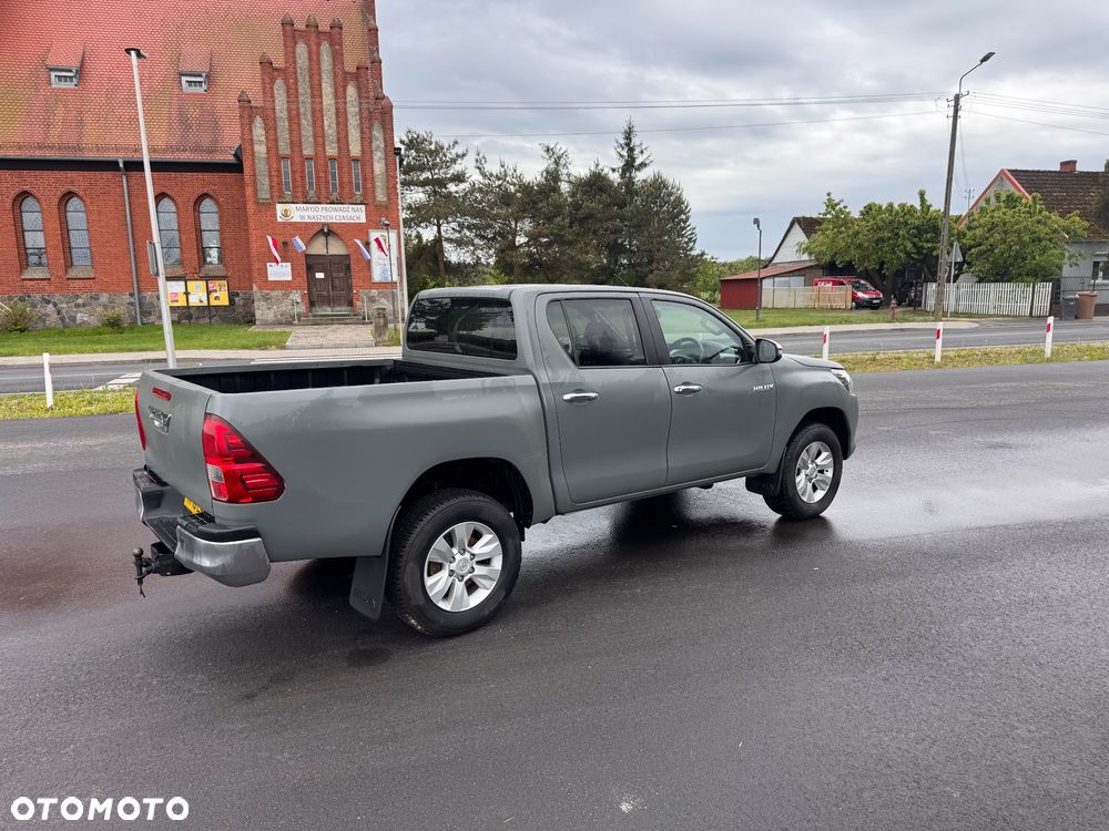 Toyota Hilux 2.4 D-4D Double Cab Selection 4x4 - 9
