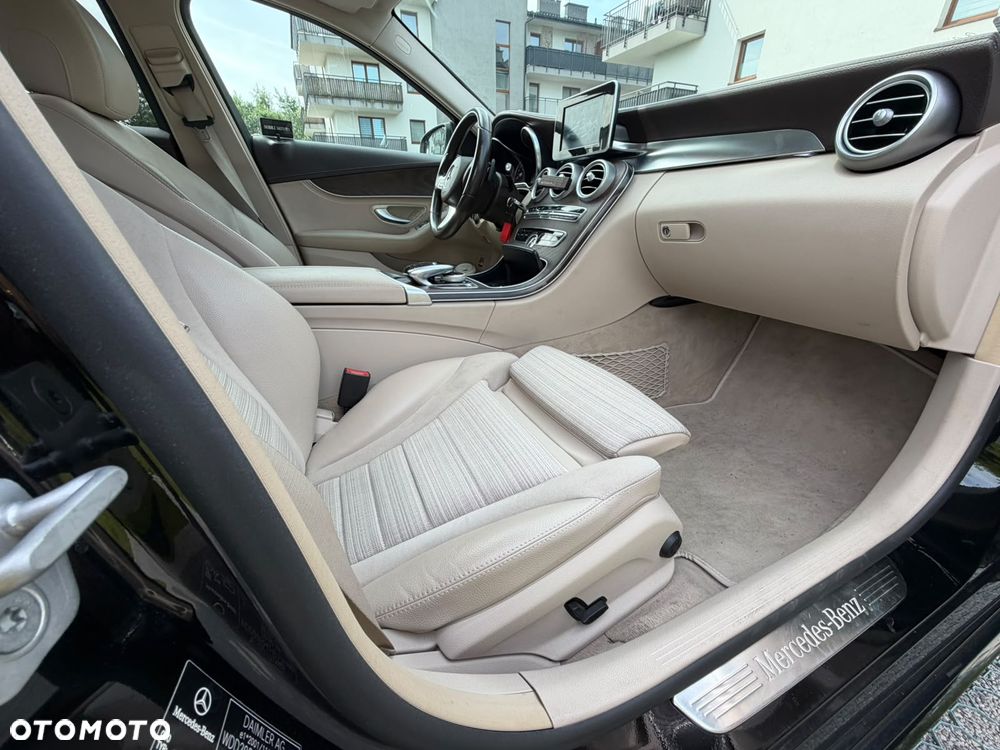 Mercedes-Benz Klasa C 200 7G-TRONIC - 13