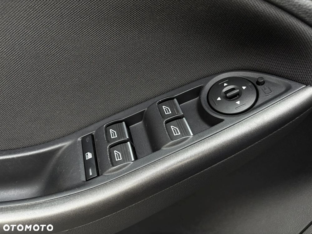Ford Focus 1.5 EcoBoost STart-Stopp-System ST-LINE - 33