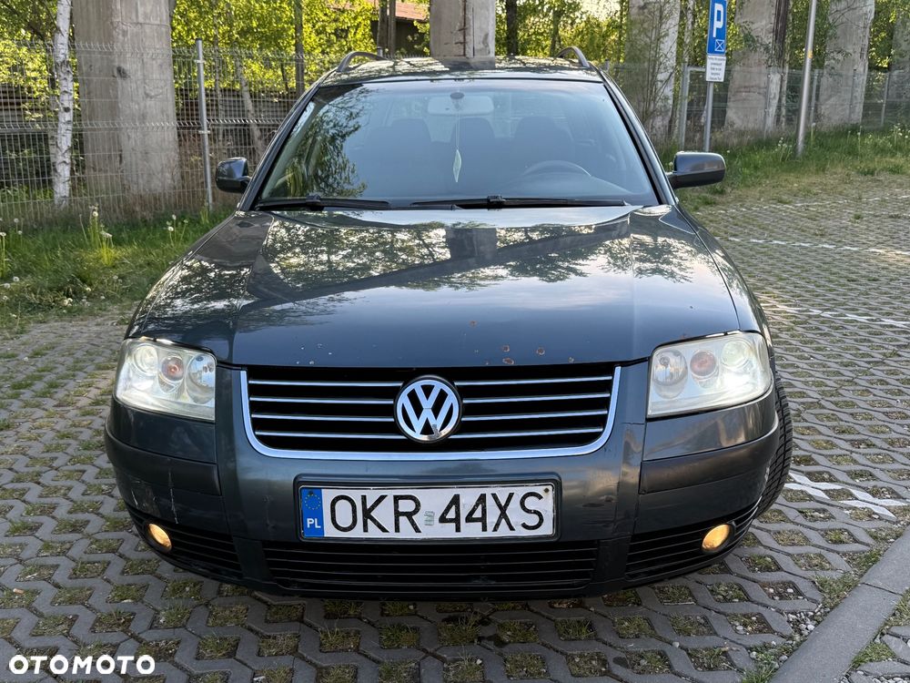 Volkswagen Passat 1.9 TDI Exclusive - 4