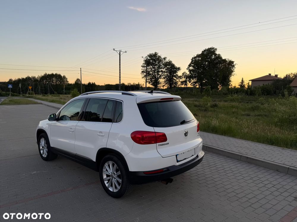 Volkswagen Tiguan - 8