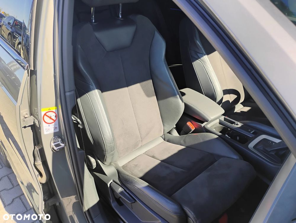 Audi Q3 45 TFSI Quattro S Line S tronic - 20