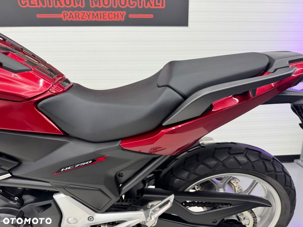Honda NC - 33