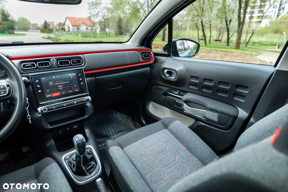 Citroën C3 Pure Tech (VTi) 82 Exclusive - 25