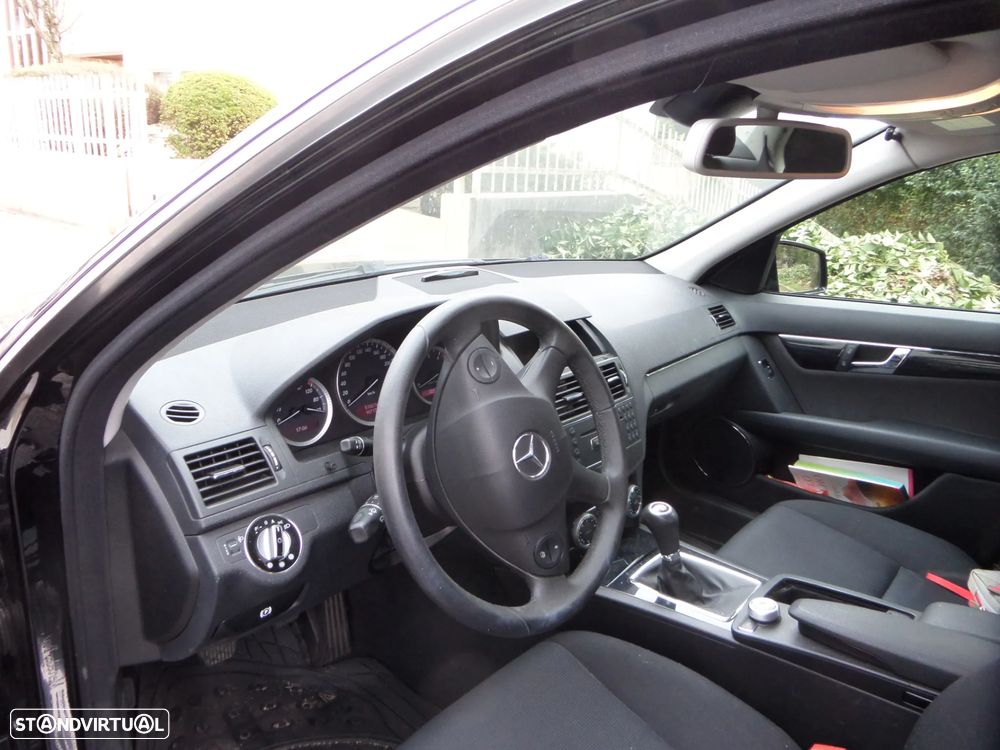 Mercedes-Benz C 220 CDi Classic - 11