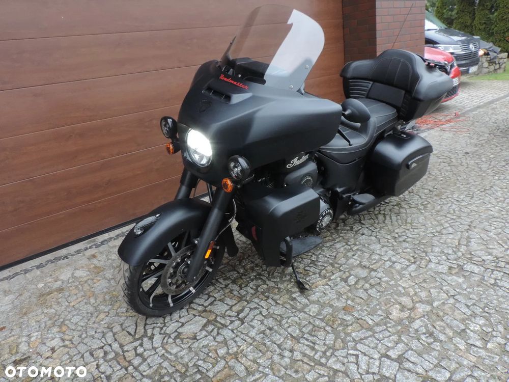 Indian Roadmaster - 3