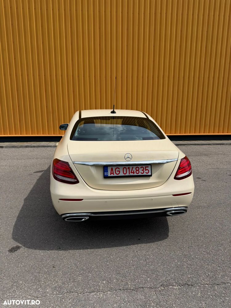 Mercedes-Benz E - 6
