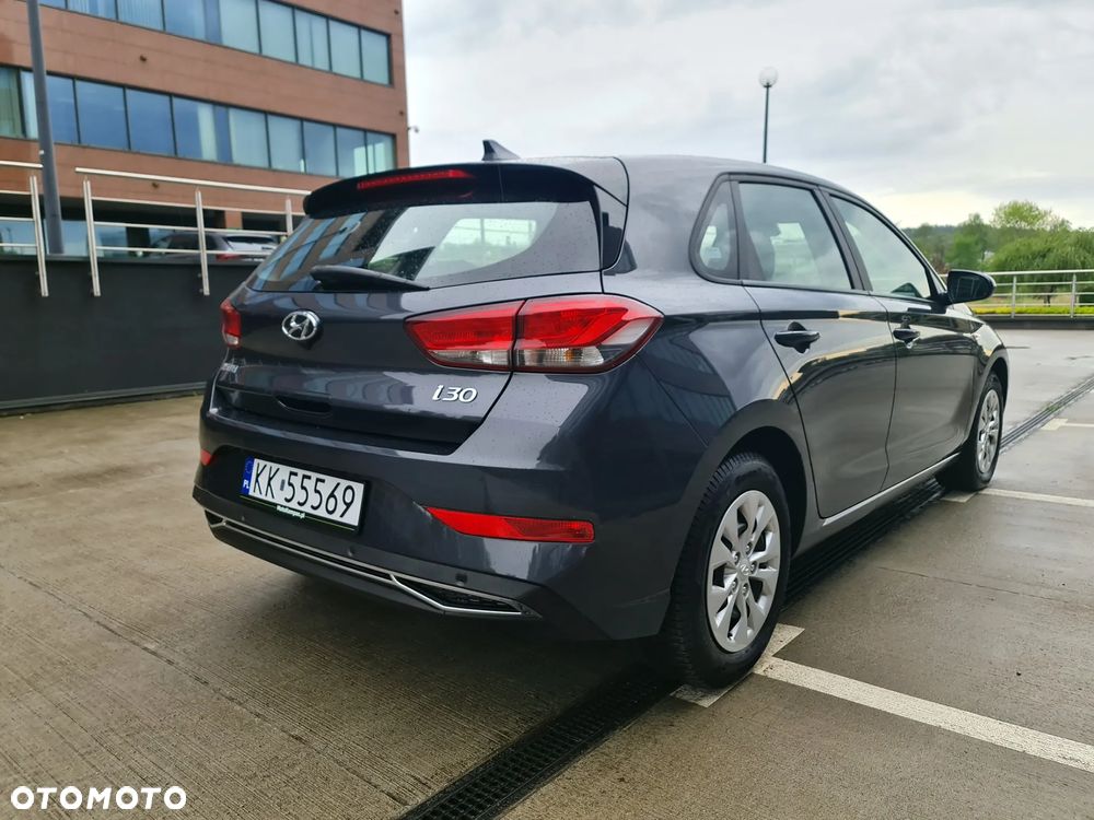 Hyundai i30 1.5 DPI Modern - 6