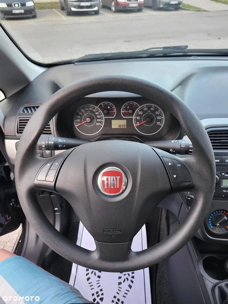 Fiat Punto 1.2 Easy - 33