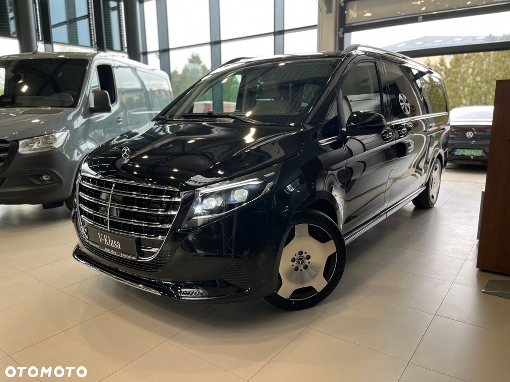 Mercedes-Benz Klasa V - 1