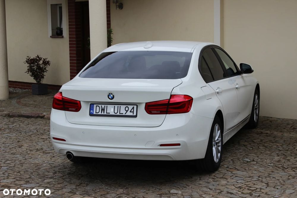 BMW Seria 3 316d Edition Luxury Line Purity - 23
