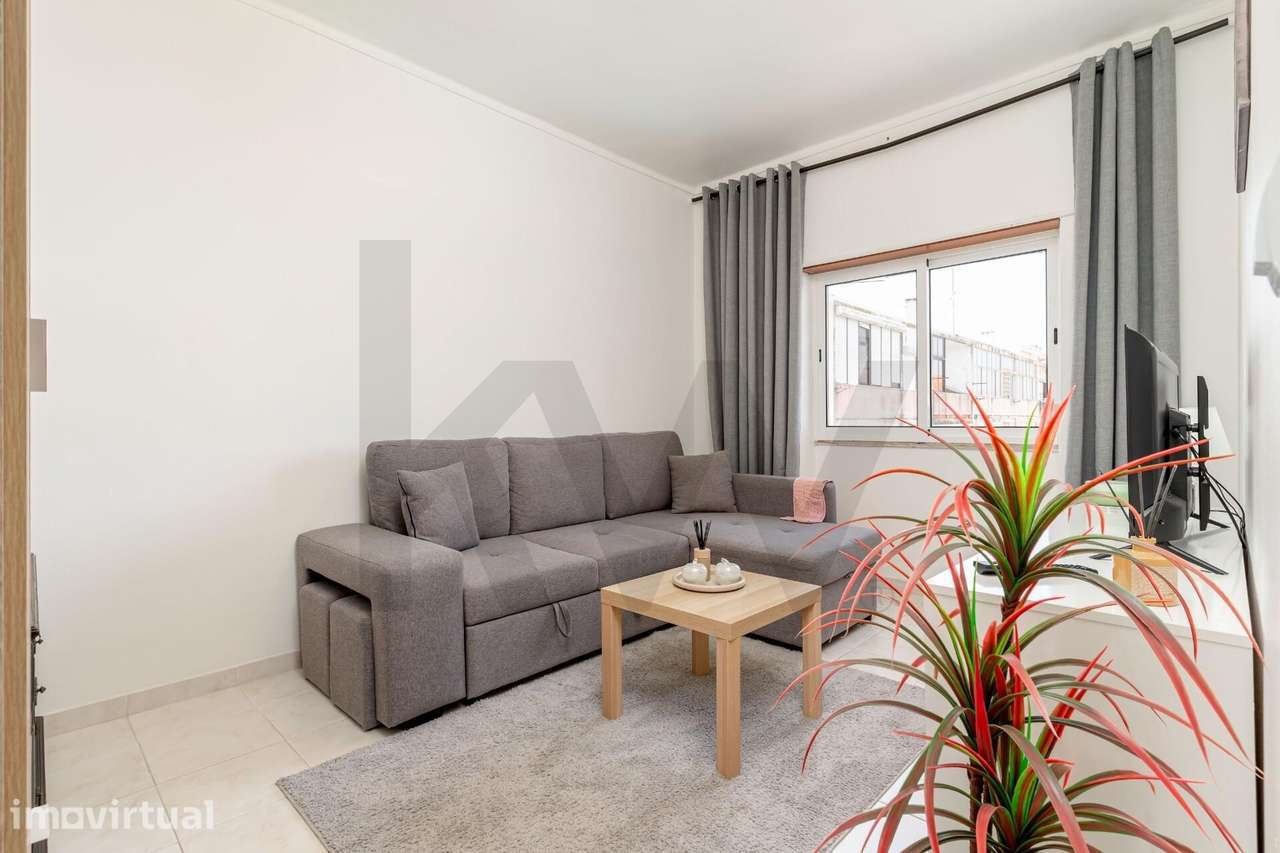 Apartamento T2 com Varanda e Vista Rio, Lavradio, Barreiro - Grande imagem: 3/24