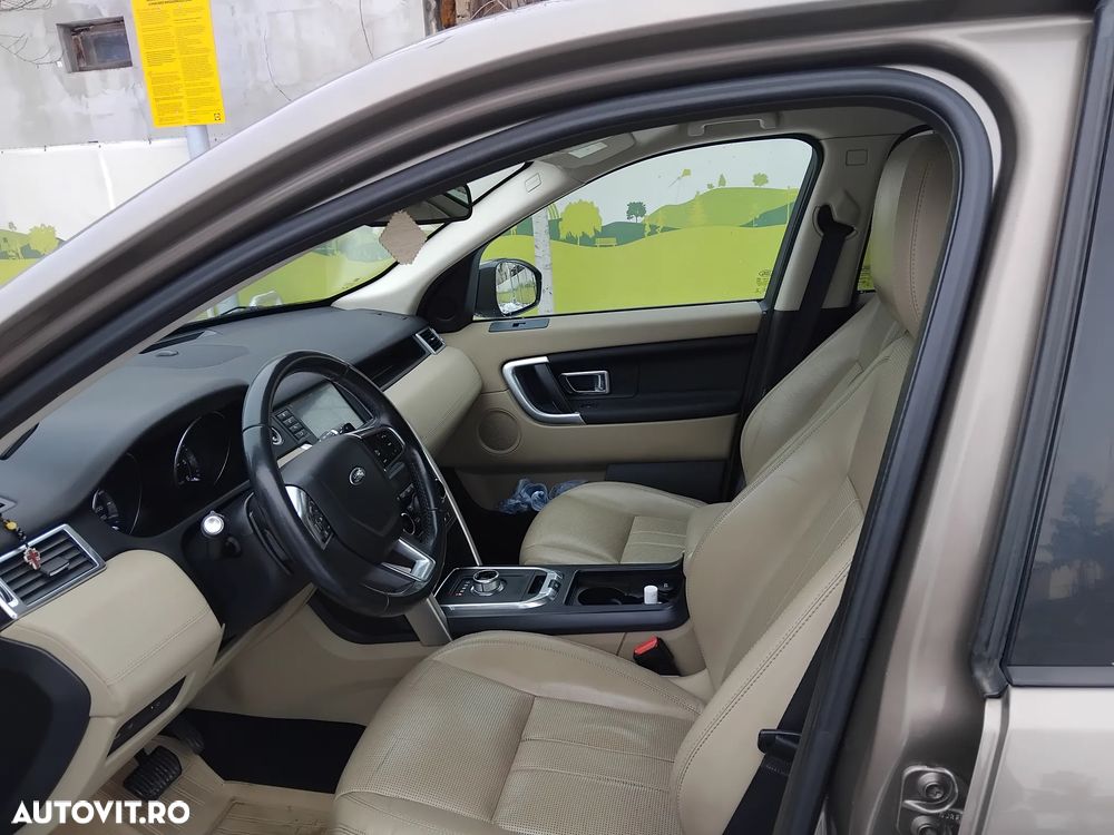 Land Rover Discovery Sport - 4