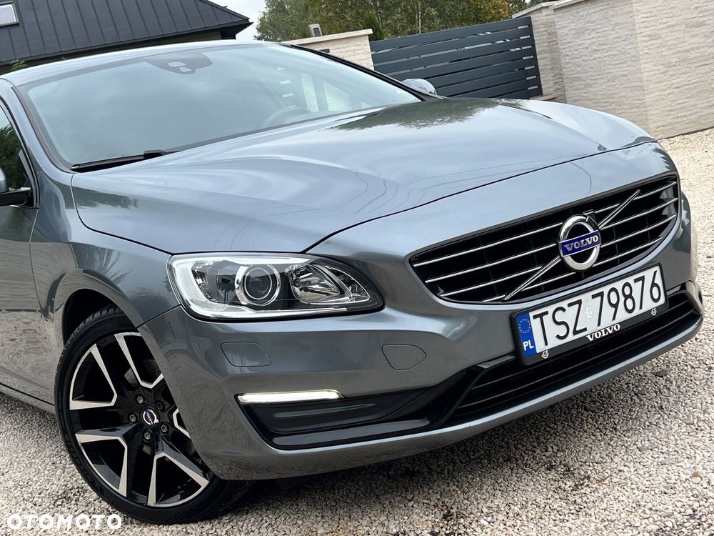 Volvo S60 D4 Geartronic Summum - 14